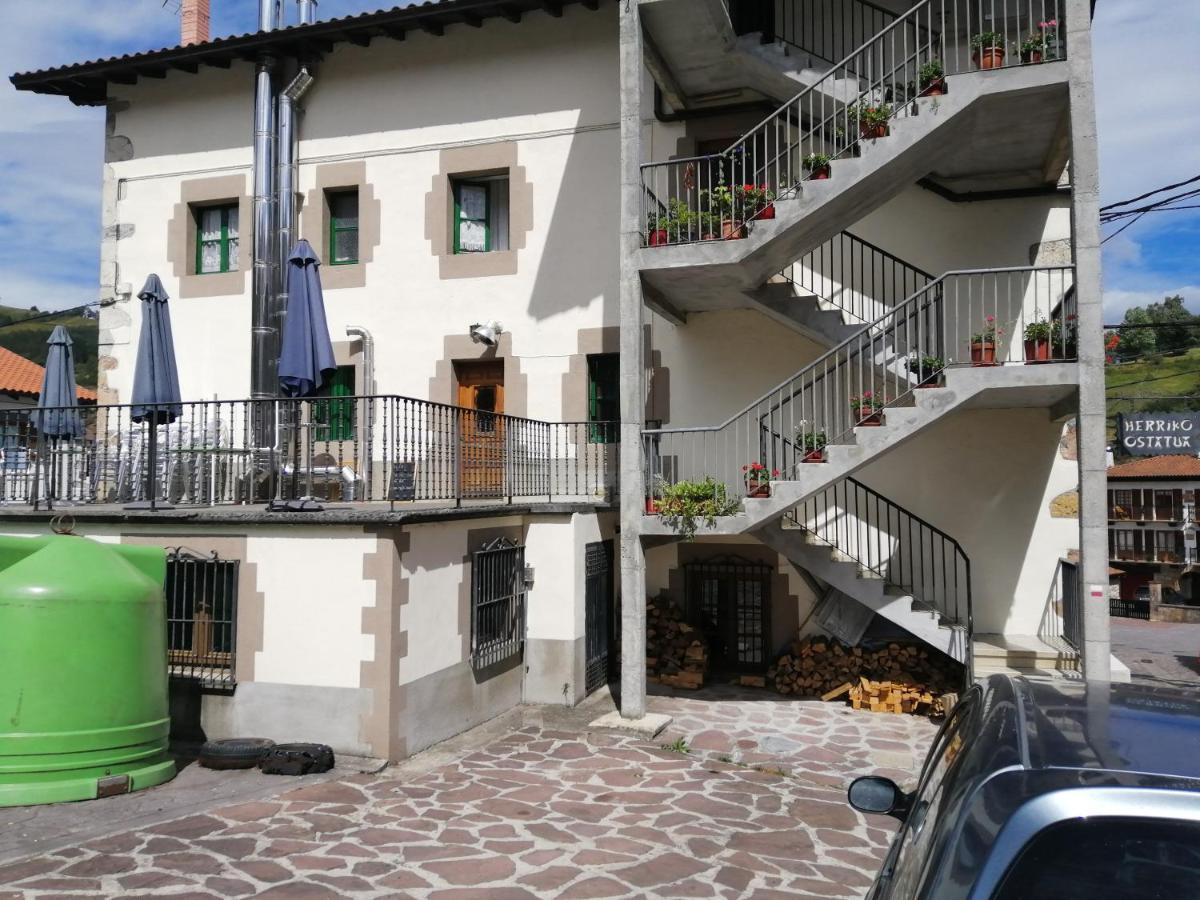 Hotel Labaiengo Ostatua Beinza-Labayen Exteriér fotografie